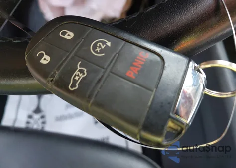 2022 Jeep Compass Latitude 4X4 z USA, uszkodzony, nr VIN 3C4NJDBB3NT141583